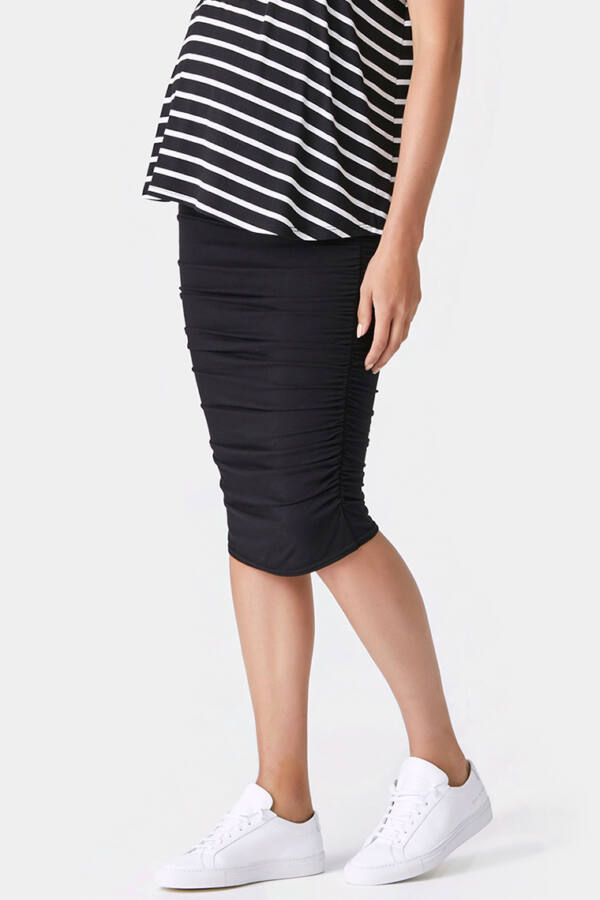 Side Rouched Maternity Skirt in Black