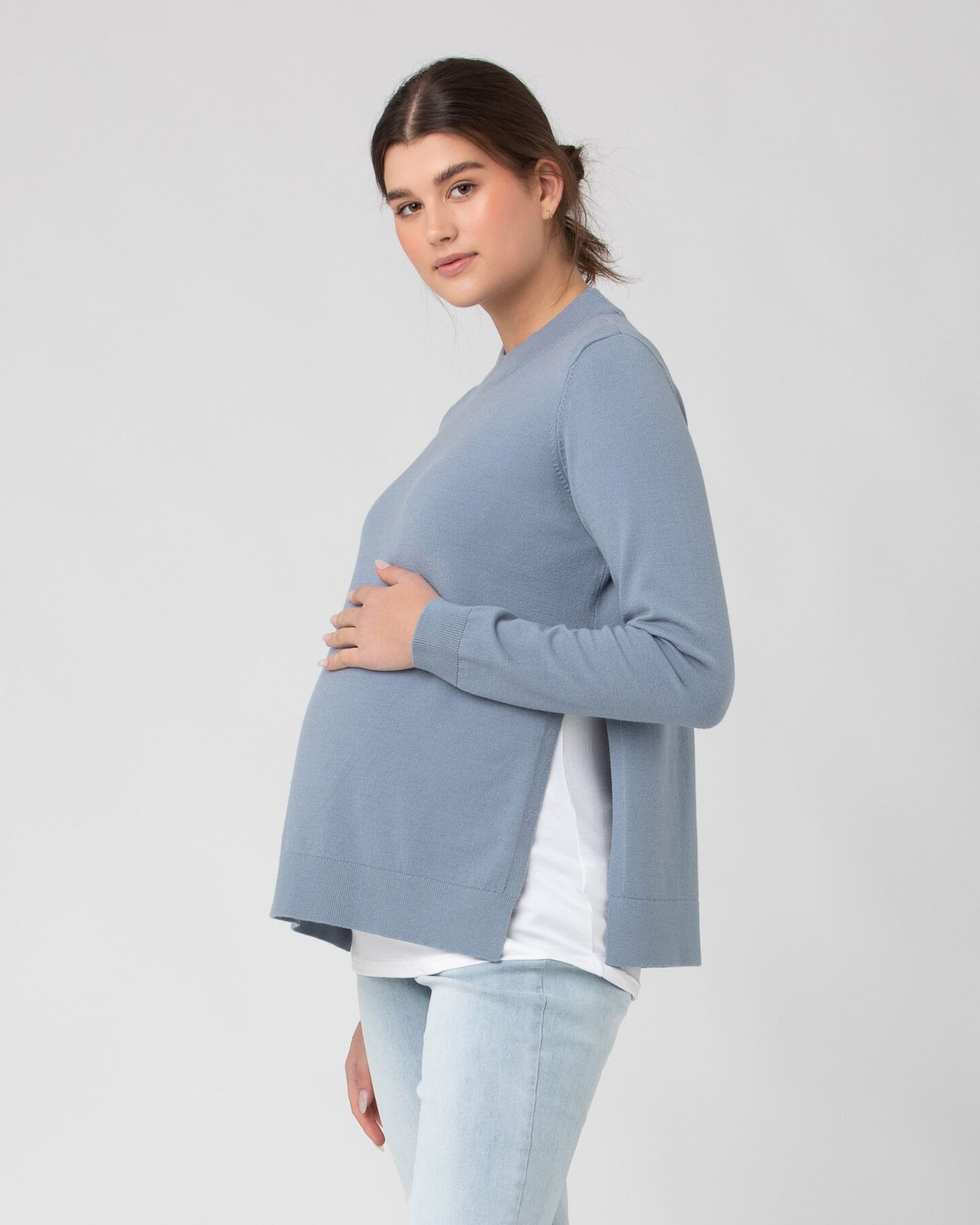 Women's Maternity Tank Top - Sleeveless Crewneck Pregnancy Shirt With Side Split