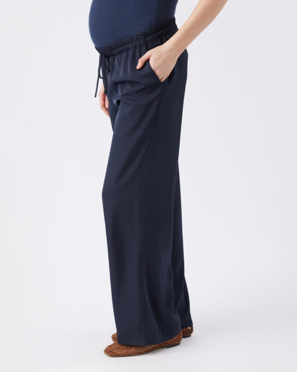 Tamara Maternity Satin Pull-On Pant Midnight - Image 3